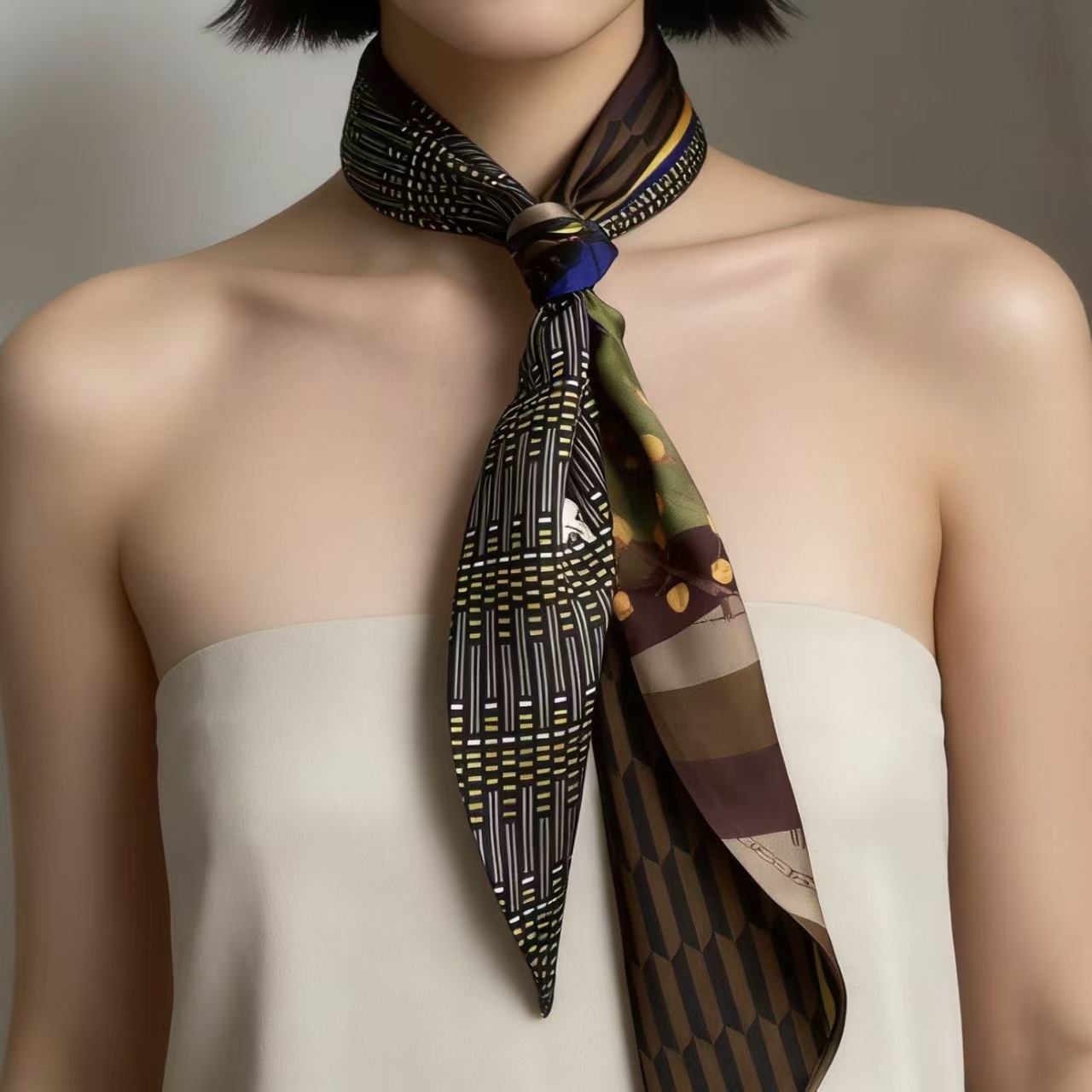 Foulard en soie biaisé imprimé - Silk Tie Woven avis et prix