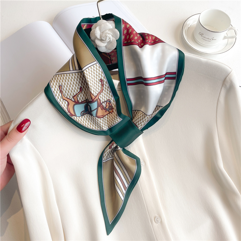 Écharpe de Luxe à Imprimé Rayé - Silk Tie Woven avis et prix