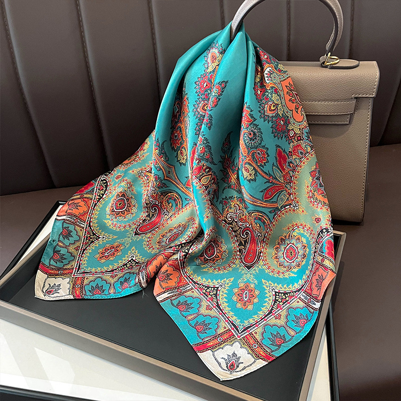 Group écharpe injSquare pour f - Silk Tie Woven avis et prix
